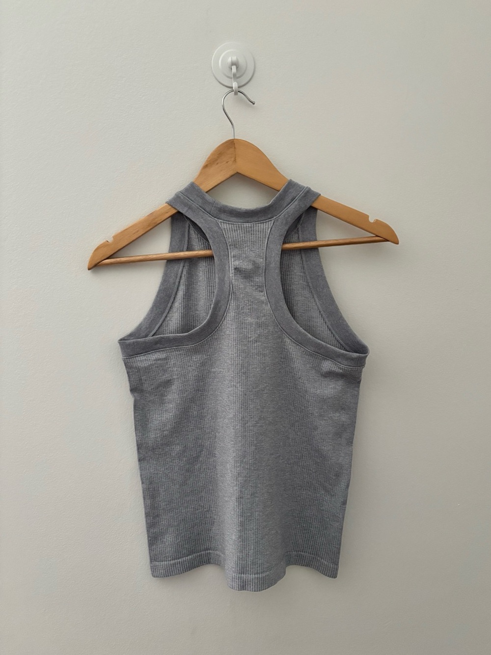 Athleta Gray Ribbed Tank - Picture 4 of 6